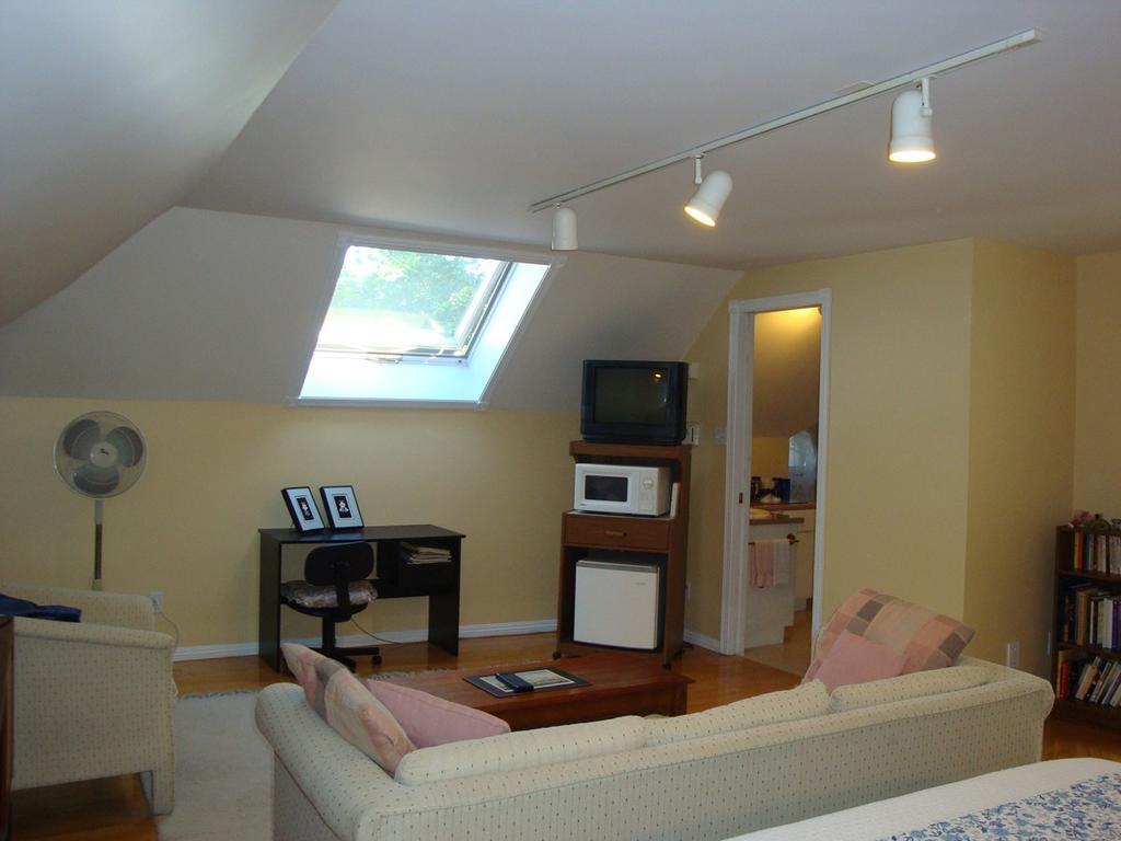 Downtown Bed & Breakfast Moncton Eksteriør billede