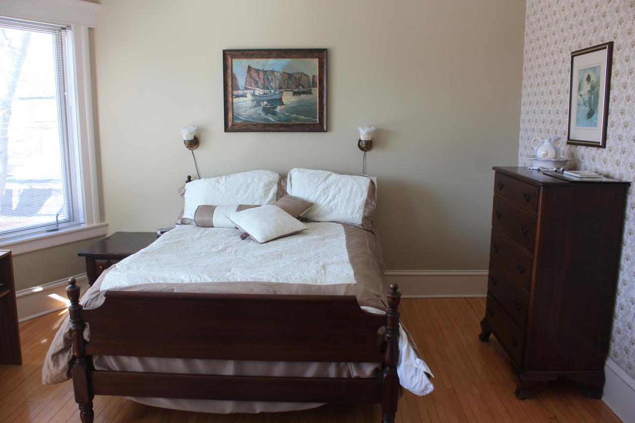 Downtown Bed & Breakfast Moncton Eksteriør billede
