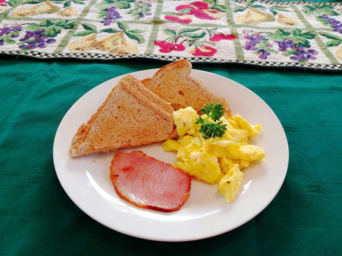 Downtown Bed & Breakfast Moncton Eksteriør billede