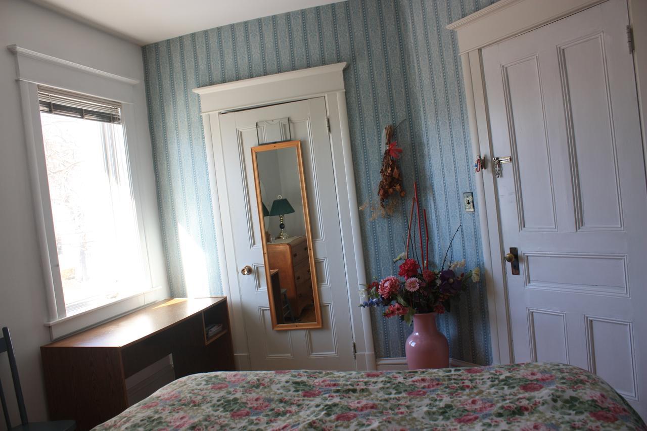 Downtown Bed & Breakfast Moncton Eksteriør billede