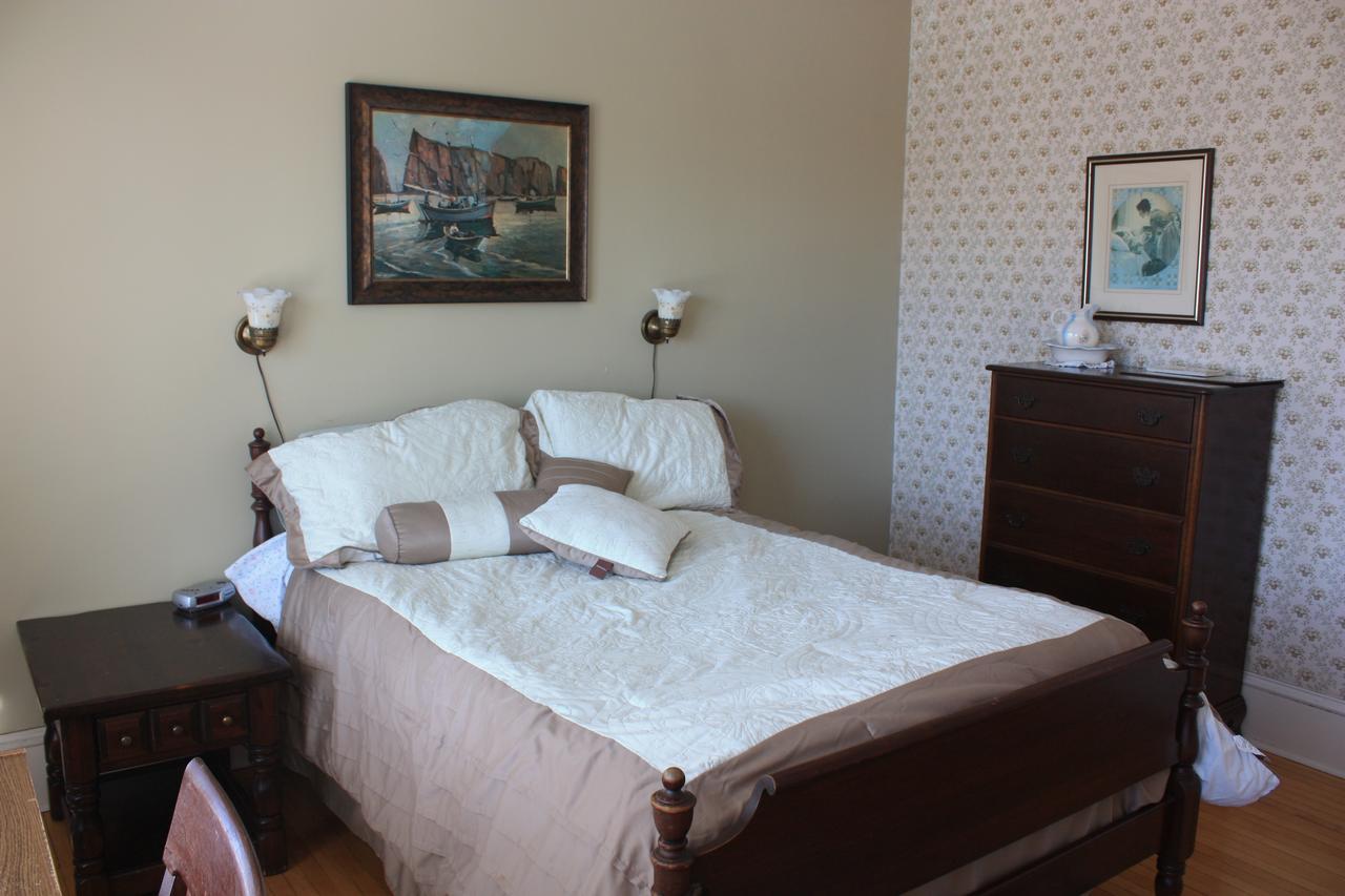 Downtown Bed & Breakfast Moncton Eksteriør billede