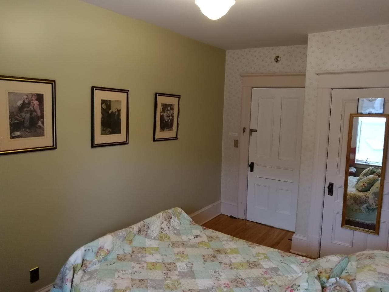 Downtown Bed & Breakfast Moncton Eksteriør billede
